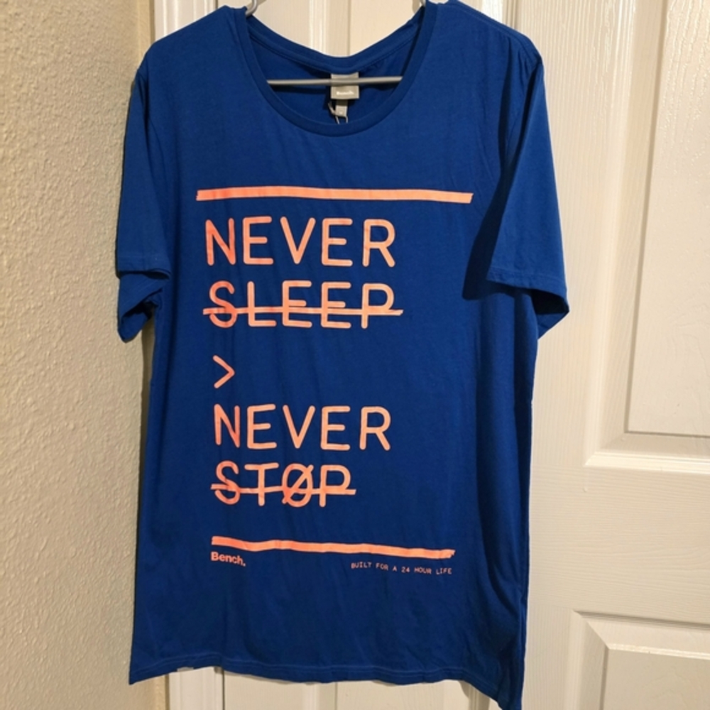 NWT‎ Bench Men's Blue Graphic T-Shirt Never Sleep Never Stop Size Medium